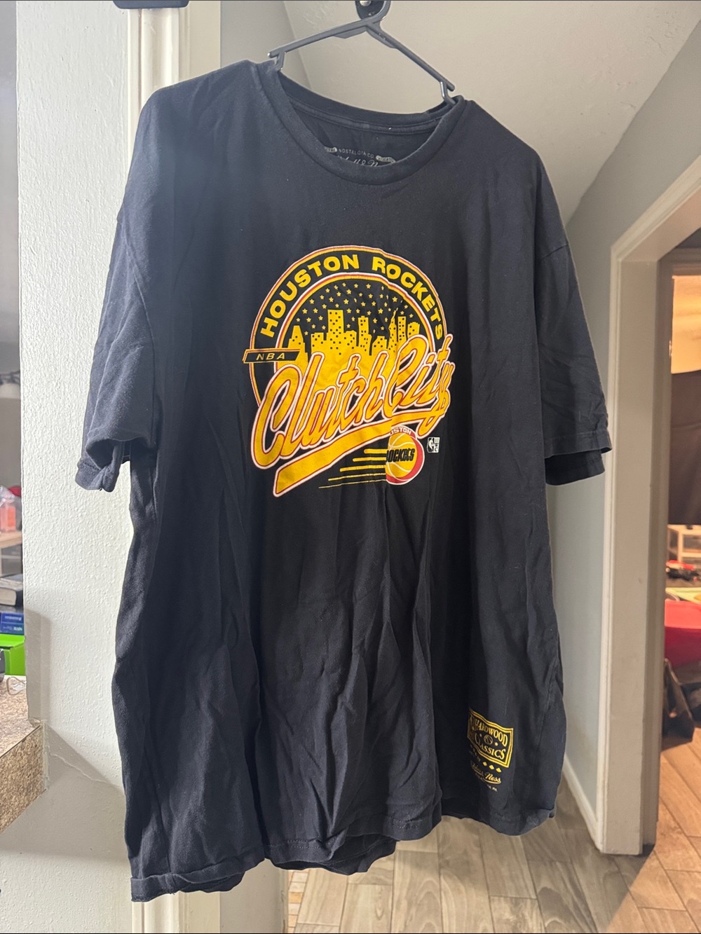 NBA Houston Rockets Black & Yellow "Clutch City" Graphic Tee